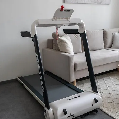 Designovy S Vyhledem Na Reku Apartment