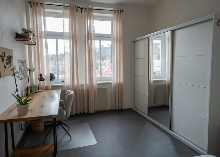 Apartmán Elegant Riverside With Breathtaking Rock Views *